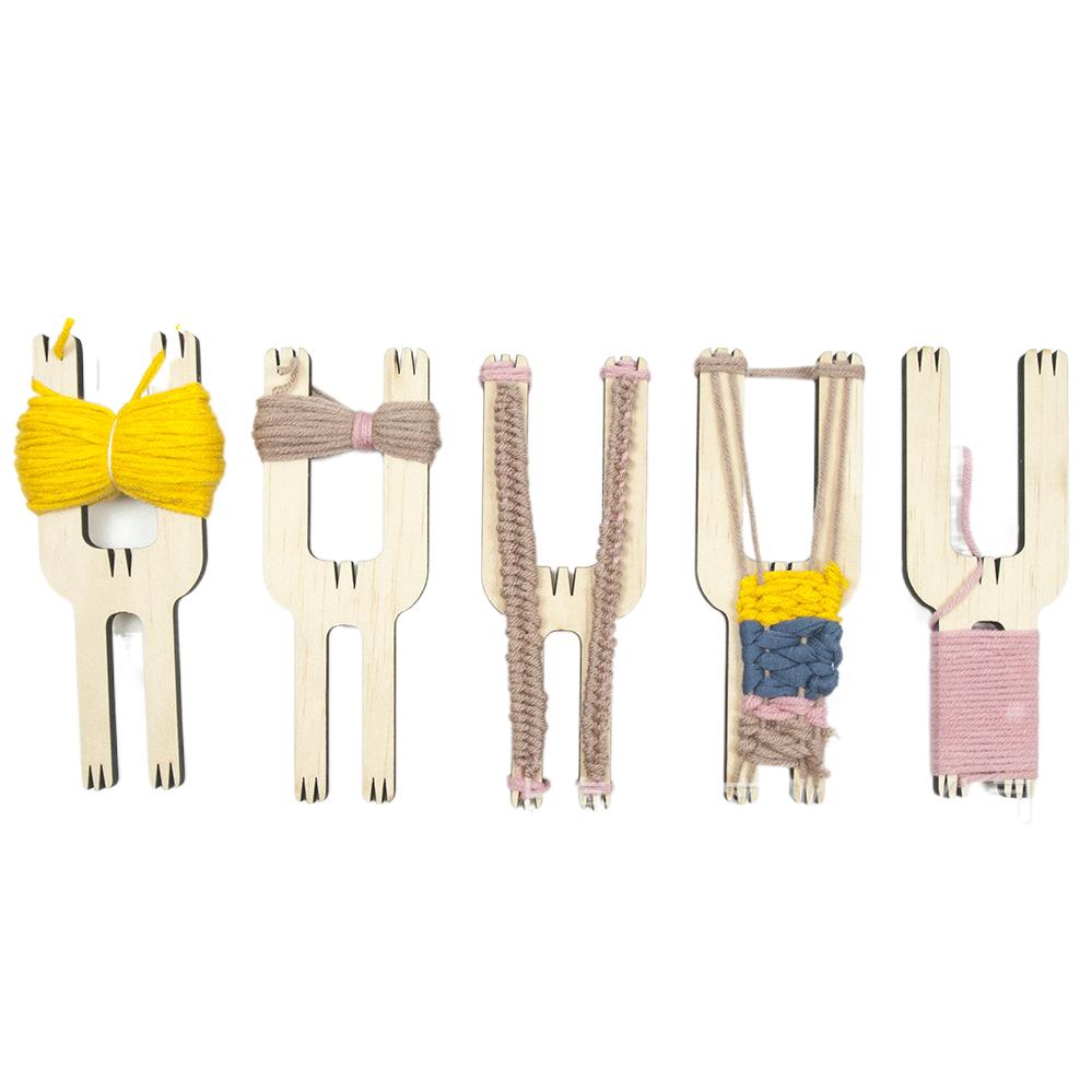 Pom Pom Maker Tool - 1 個ニッターポンポンメーカー多機能フラワーフォークタッセル作成ブレスレットミニタペストリーセグメント刺繍ガジェット